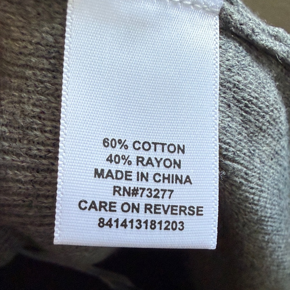 NWT Sleeveless Open Front Long Grey Knit Vest with Pockets - Picture 8 of 12